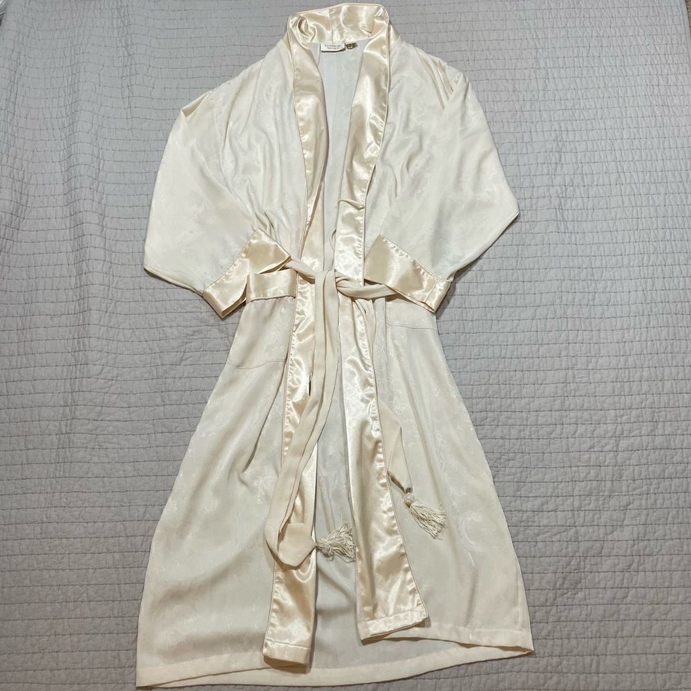 Vintage 90s Victoria’s Secret Gold Label Robe Ivory size M/L
